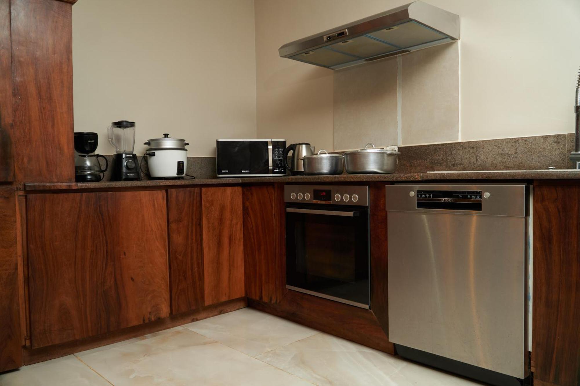 Ampifitia Guest House Ανταναναρίβο Εξωτερικό φωτογραφία